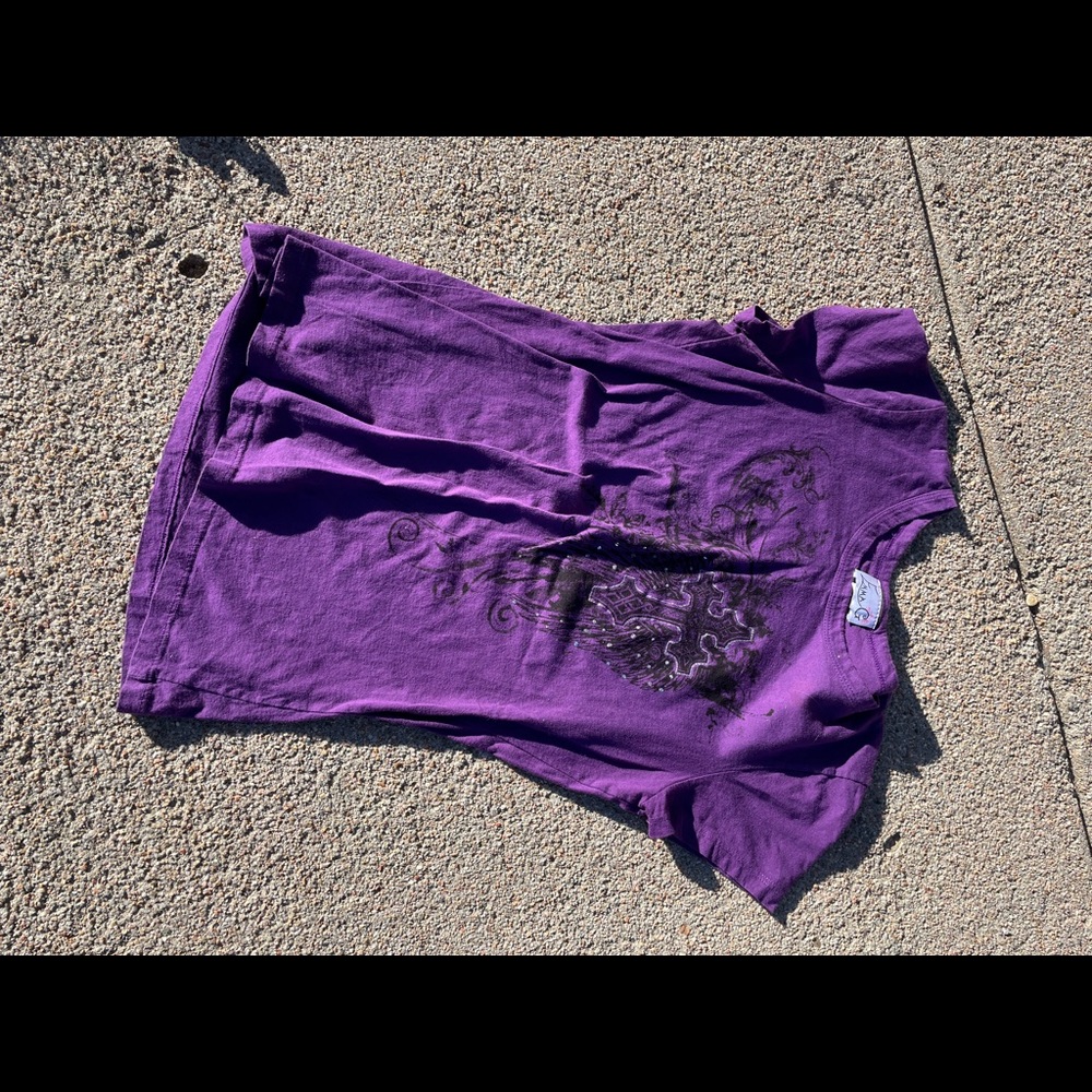 Purple cross t